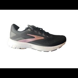 Brooks Women's Signal 3 Running Shoe
